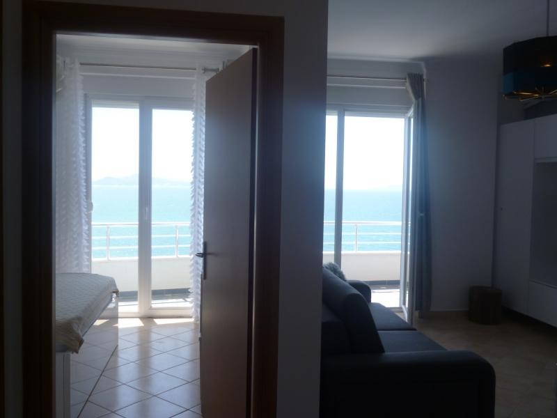 Beautifull Holiday Apartment Larisa Саранда Экстерьер фото
