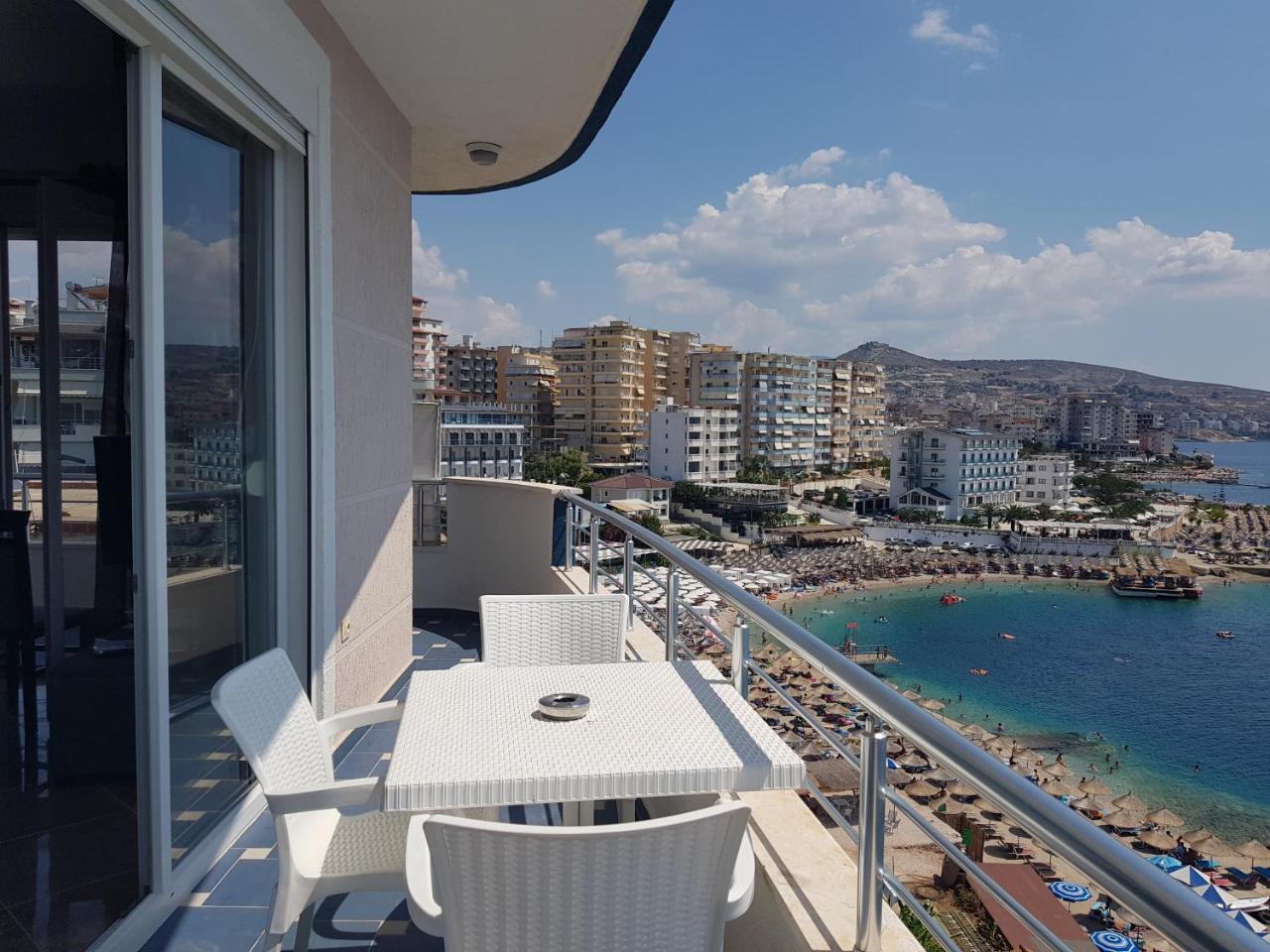 Beautifull Holiday Apartment Larisa Саранда Экстерьер фото